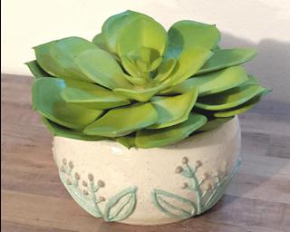 A sweet little summer planter for your table.