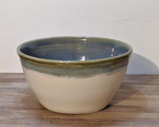 A sweet little bowl for your table.
