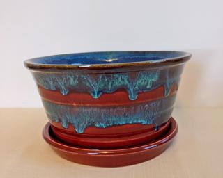 A large lovely planter for your shelf.