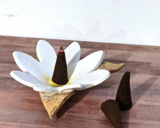 A sweet little dish for your dresser.