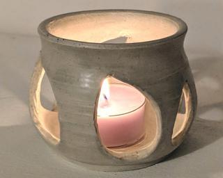 A lovely little summer candle holder for your table.