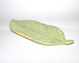 A sweet little textured dish for your table.
